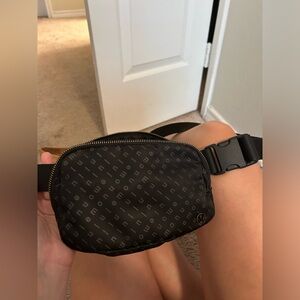 Lululemon Everywhere Belt Bag 1L -  Black Logo